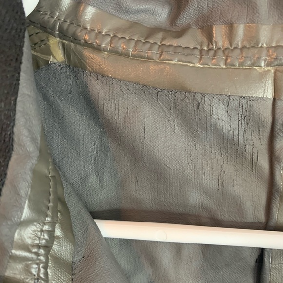 Columbia Black Titanium Omni-Tech Jacket - Picture 9 of 12